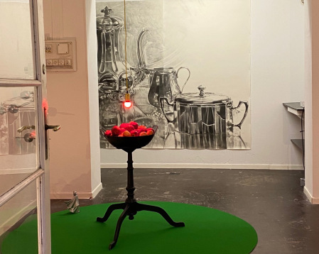 AUSSTELLUNG N° 15 – Michael Nitsch, Haruko, «Äpfel & Silber» 1.9.–17.9.2021